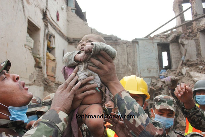 four-month-baby-rescued-earthquake-kathmandu-nepal-10