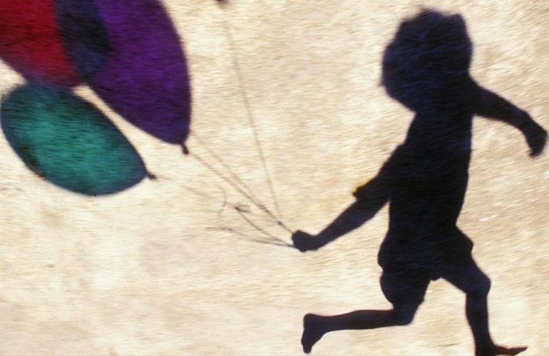 “Αμα σου γίνει γκέι, μην παραπονιέσαι μετά!”