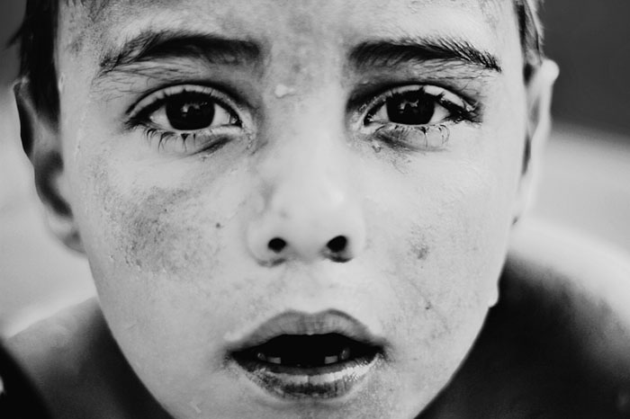 black-and-white-photography-childhood-joy-felicia-simon-3