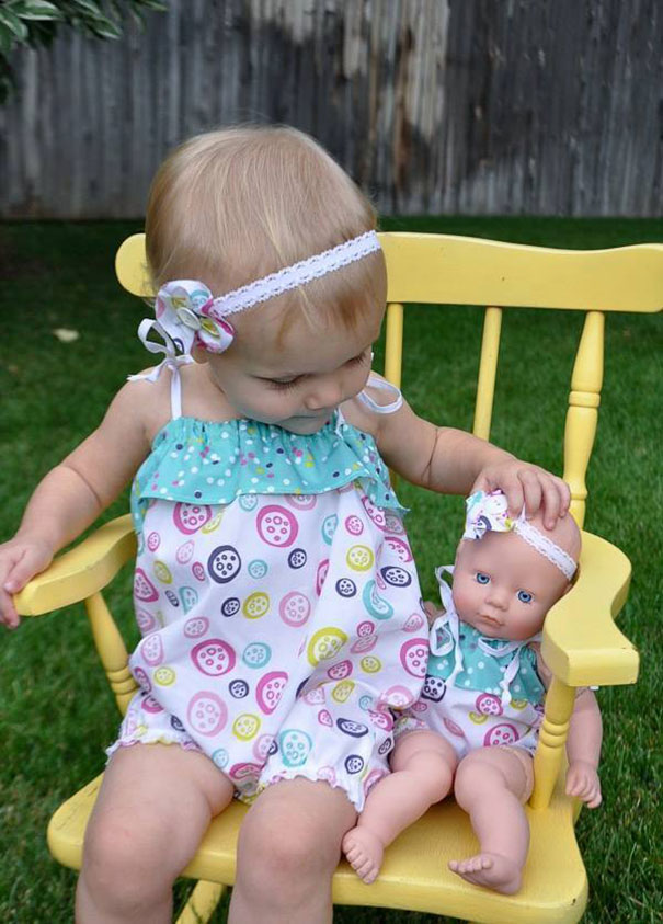 babies-and-look-alike-dolls-10__605
