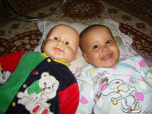 babies-and-look-alike-dolls-23__605