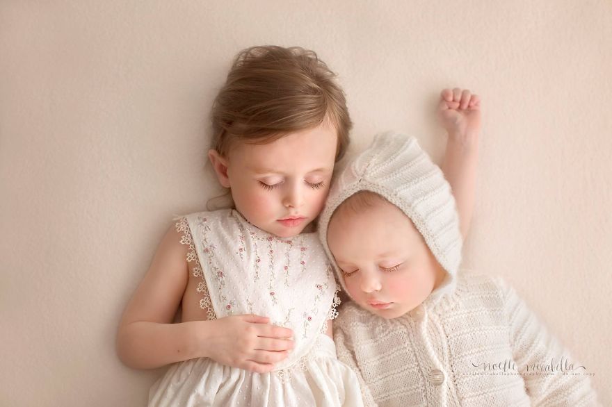 i-photograph-my-children-sleeping-to-portray-the-wonder-that-they-bring-into-my-life-10__880